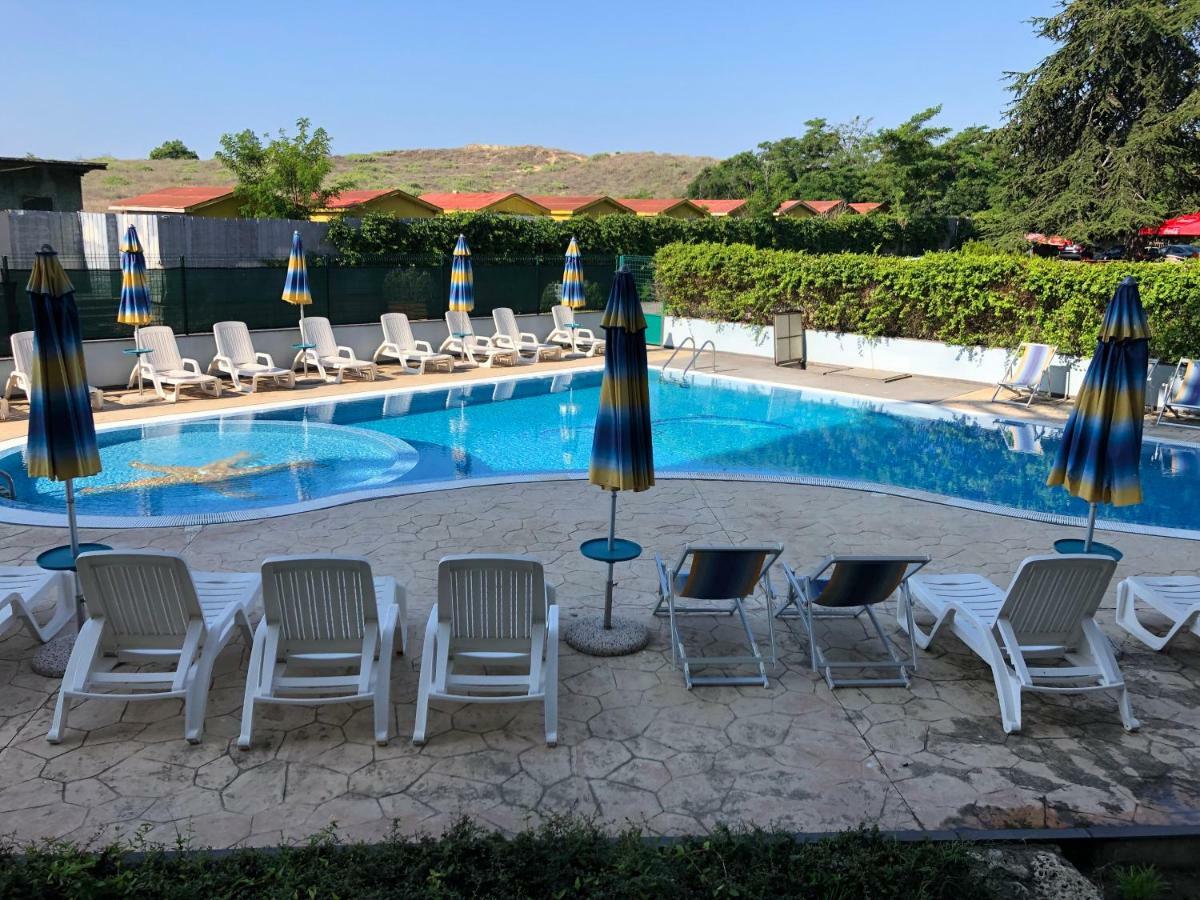 Vp Kristal Beach Νεσέμπαρ Εξωτερικό φωτογραφία