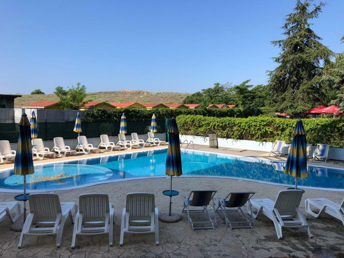 Vp Kristal Beach Νεσέμπαρ Εξωτερικό φωτογραφία